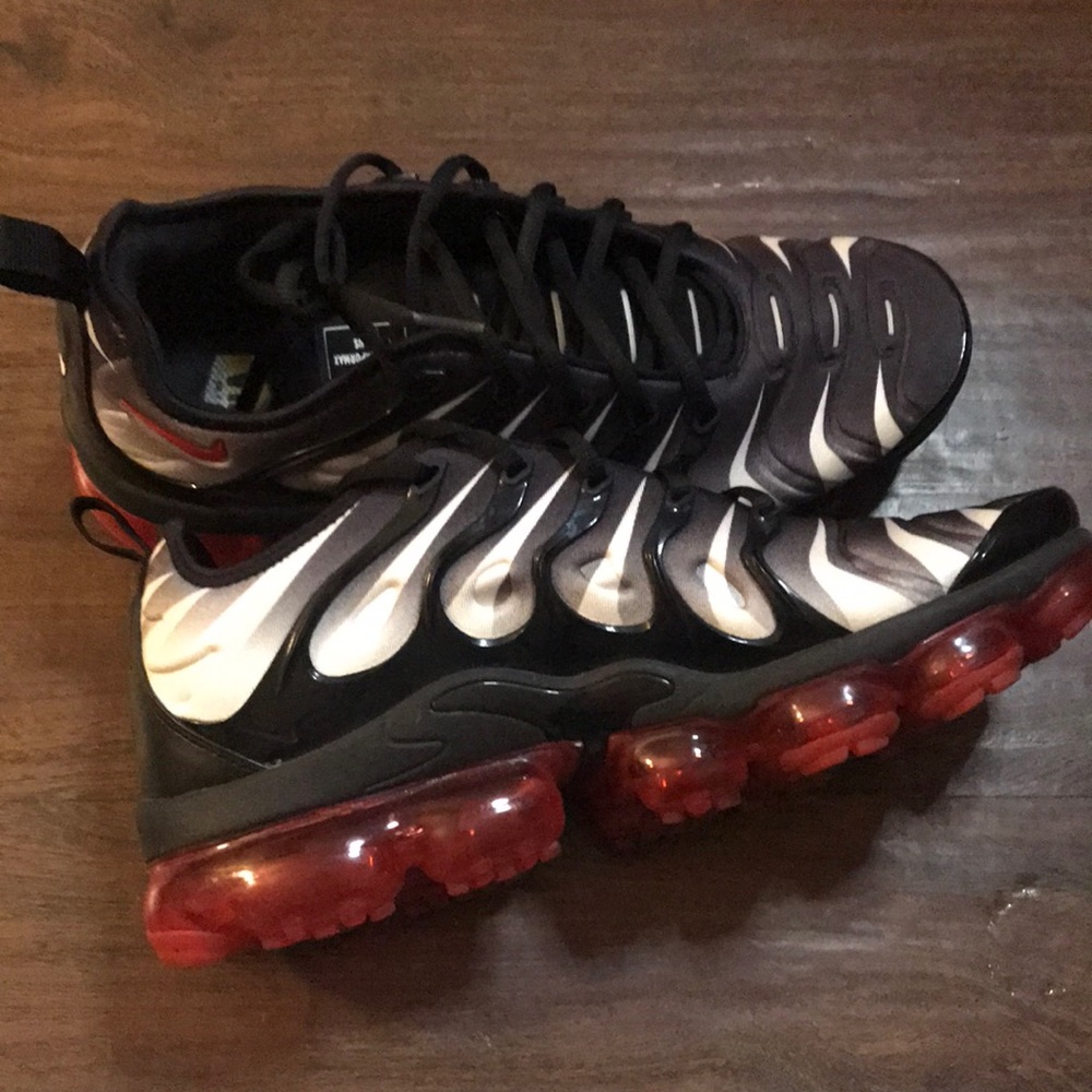 Nike Air Vapormax Plus Men’s size 10.5